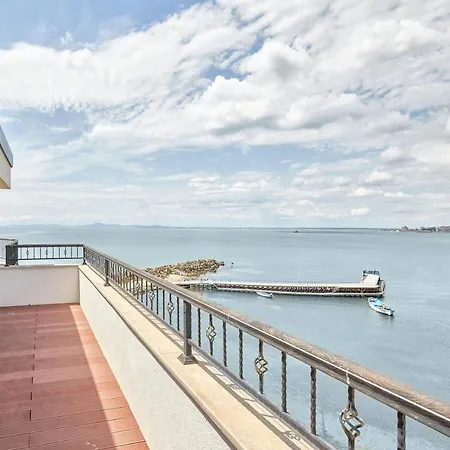 公寓 3bd Paradise With A Stunning View With Parking By Flat Mаnаger 内塞伯尔